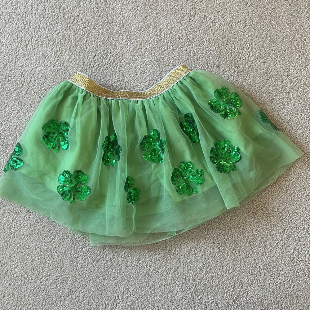 Sweet Wink St.Patty’s Day Clover sequin and tulle skirt  (Like-new)